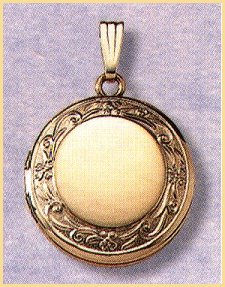 14K gold round locket