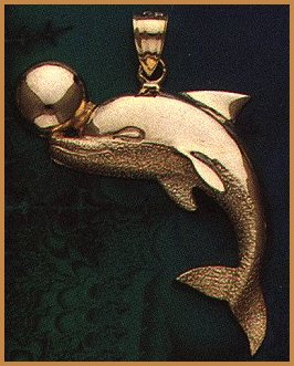 15170dolphin.jpg (28017 bytes)