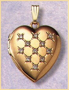 14K gold heart locket with 22 points of genuine diamonds