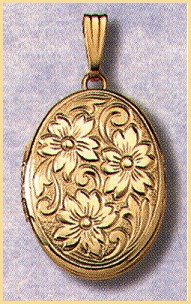14K gold oval locket
