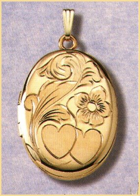 14K gold locket with intertwined hearts