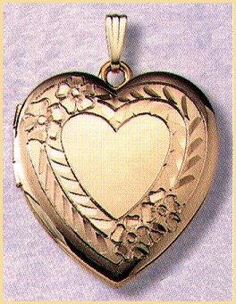 14K gold heart locket