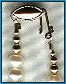 freepearlclaspopen.jpg (10665 bytes)